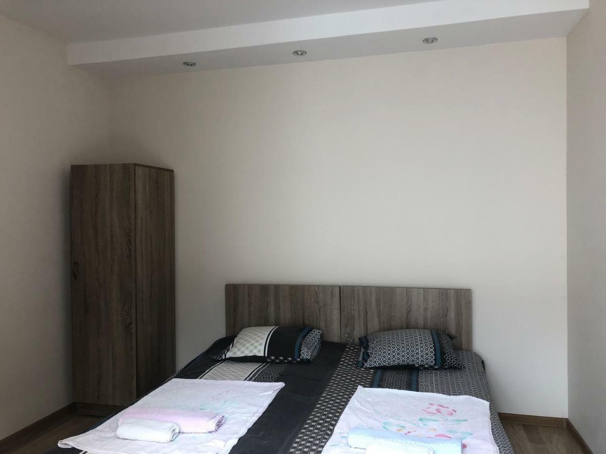 Guest House Romanadze Kobuleti Exterior foto