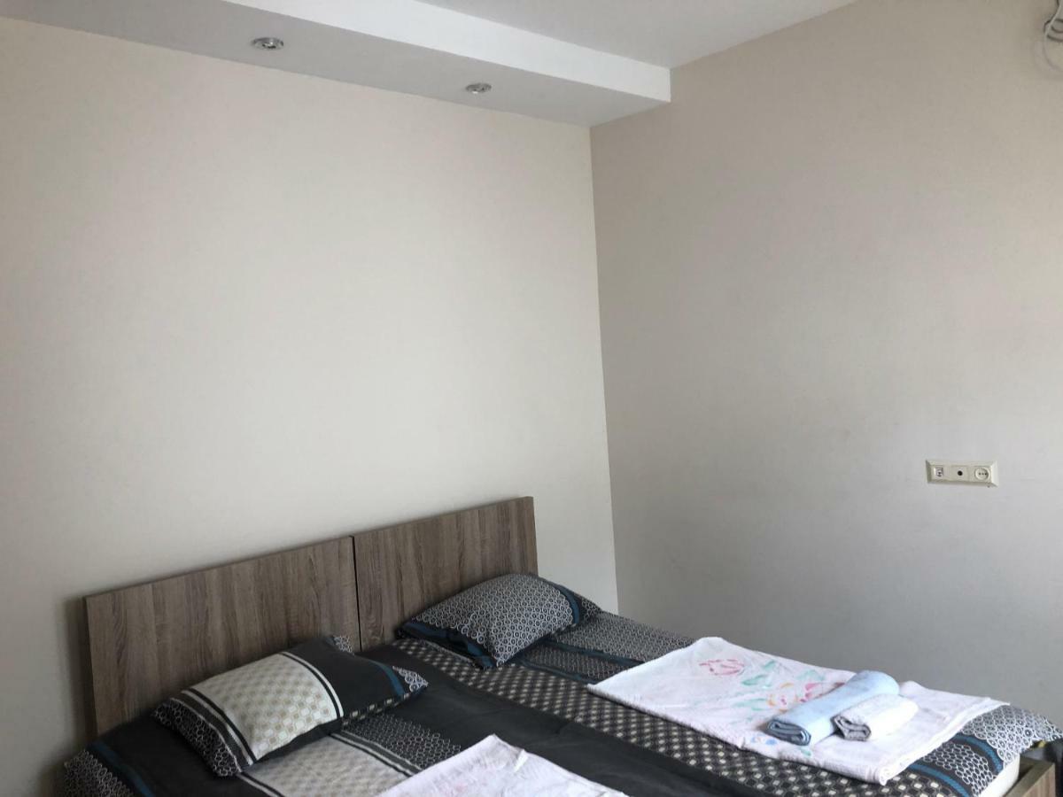 Guest House Romanadze Kobuleti Exterior foto